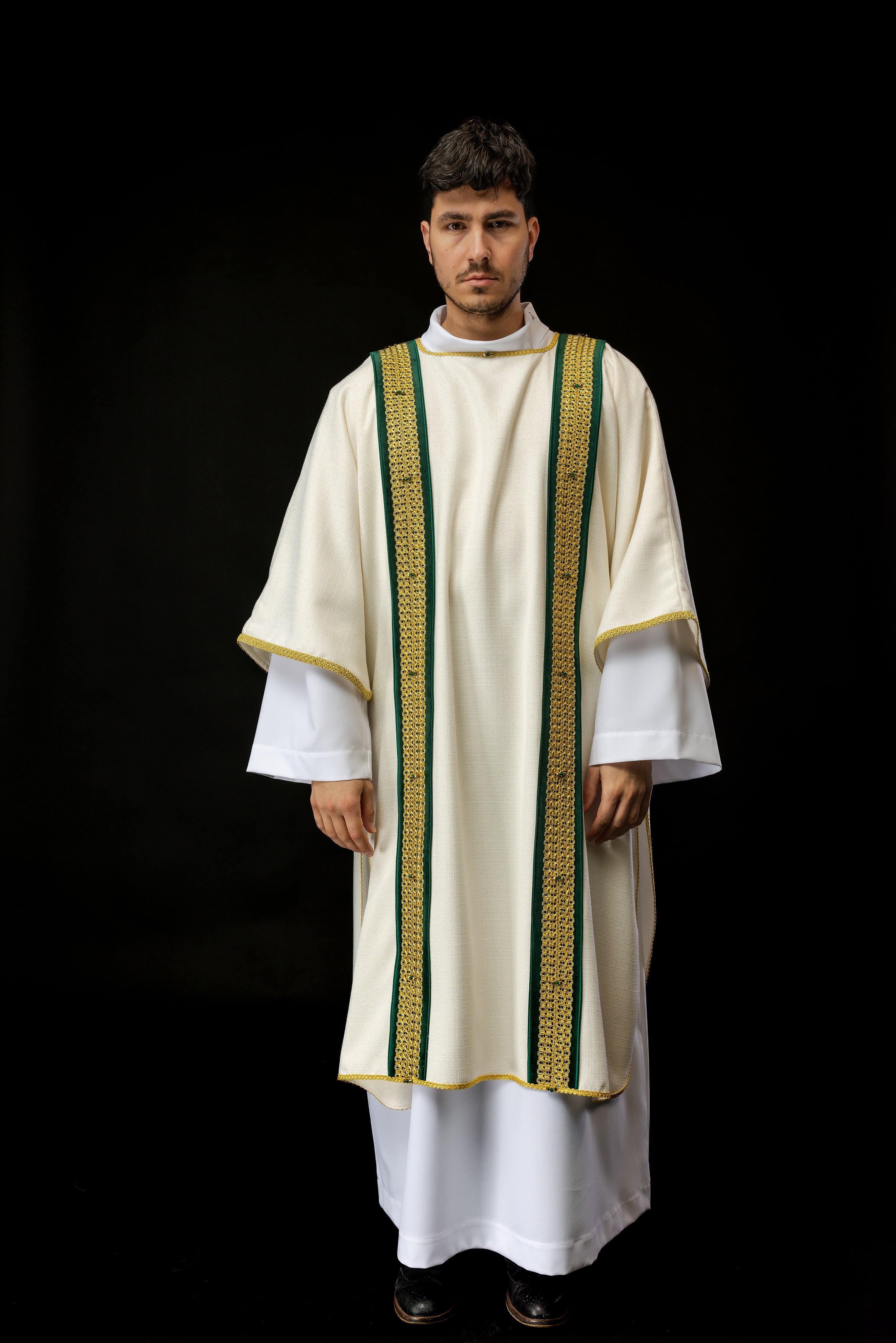 Ręcznie wykonana dalmatyka z naturalnymi kamieniami Handmade 1001 - ORNATY.PL