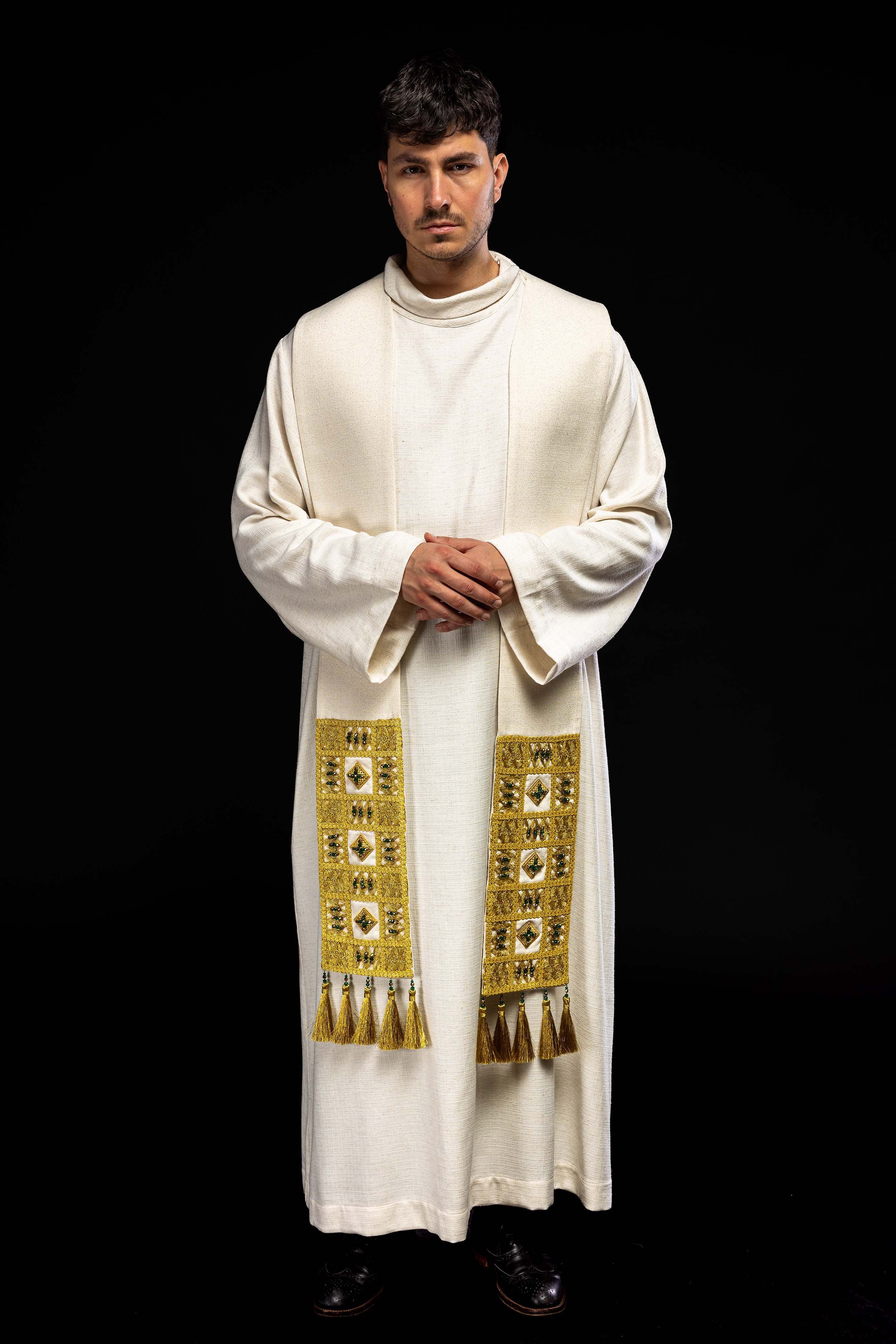 Estola hecha a mano con piedras naturales Handmade 2013