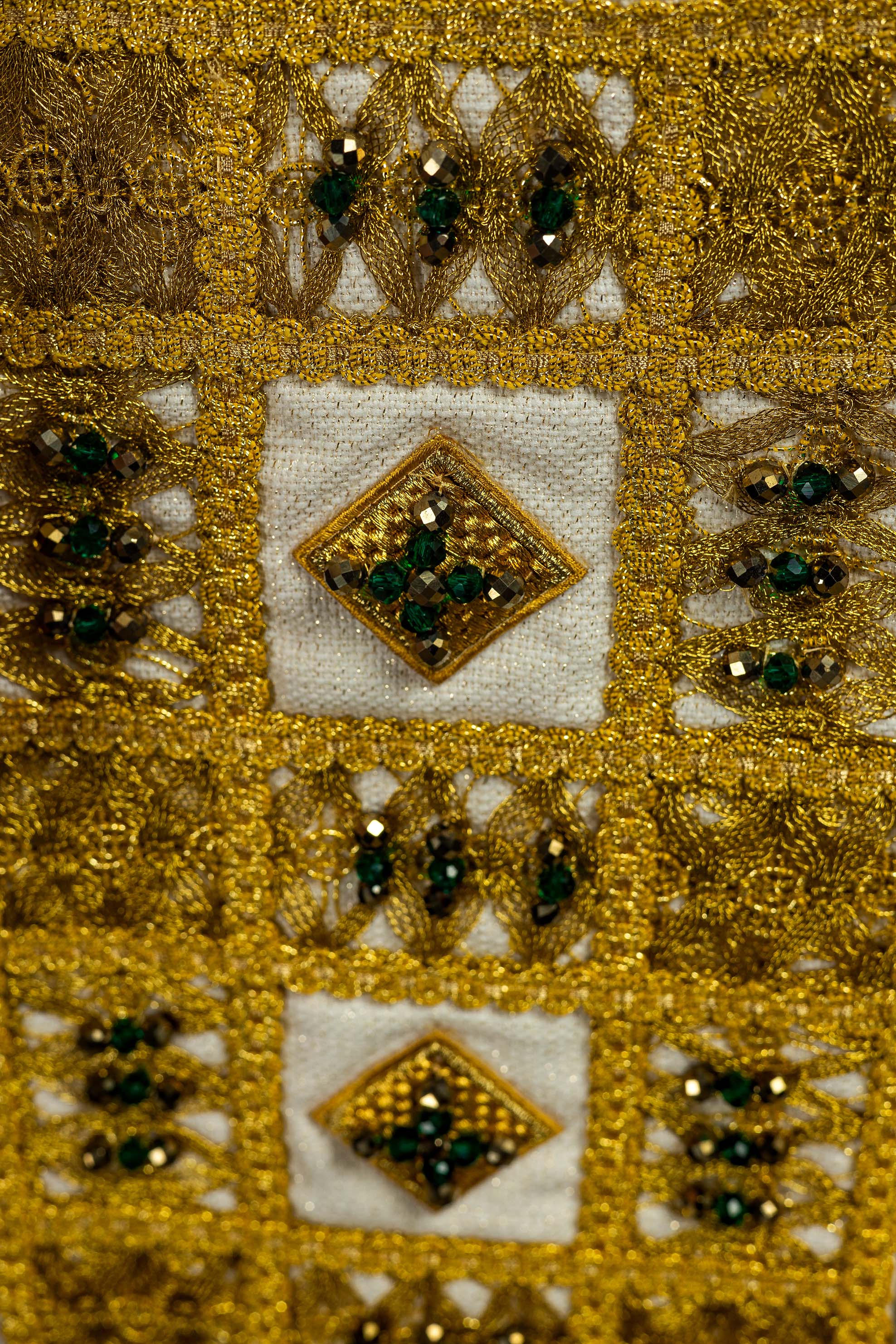 Estola hecha a mano con piedras naturales Handmade 2013