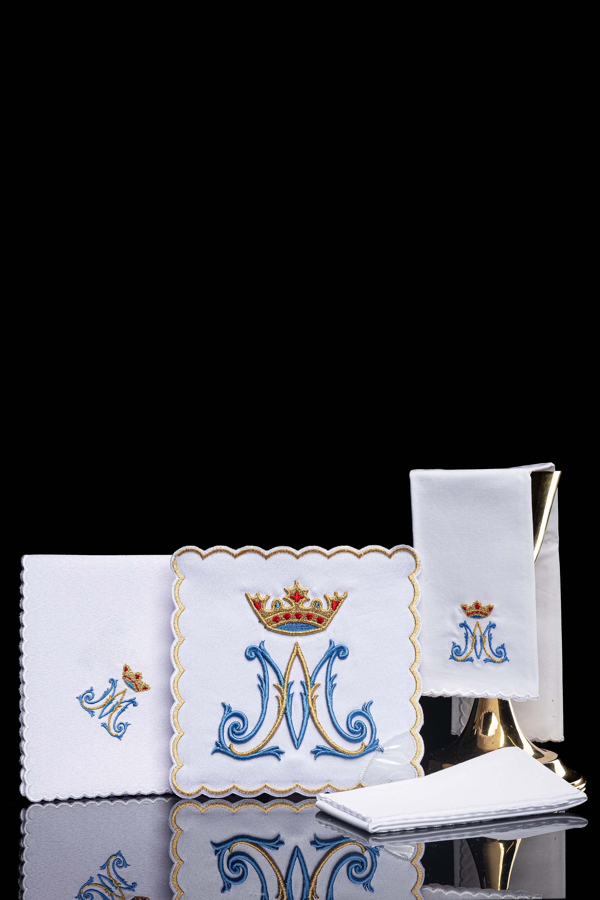 Servicio de altar bordado Mariano azul