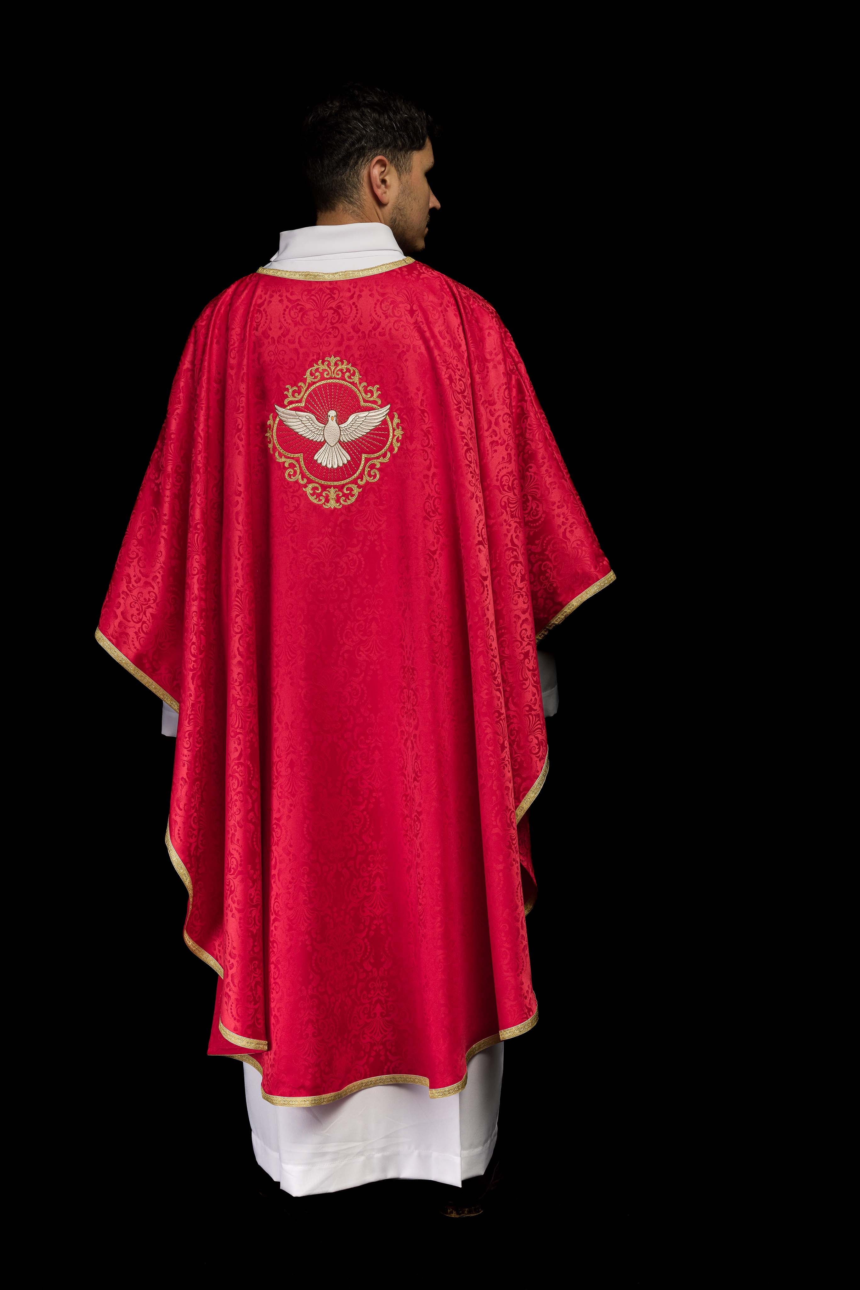 Casulla bordada con el Espíritu Santo en tela jacquard