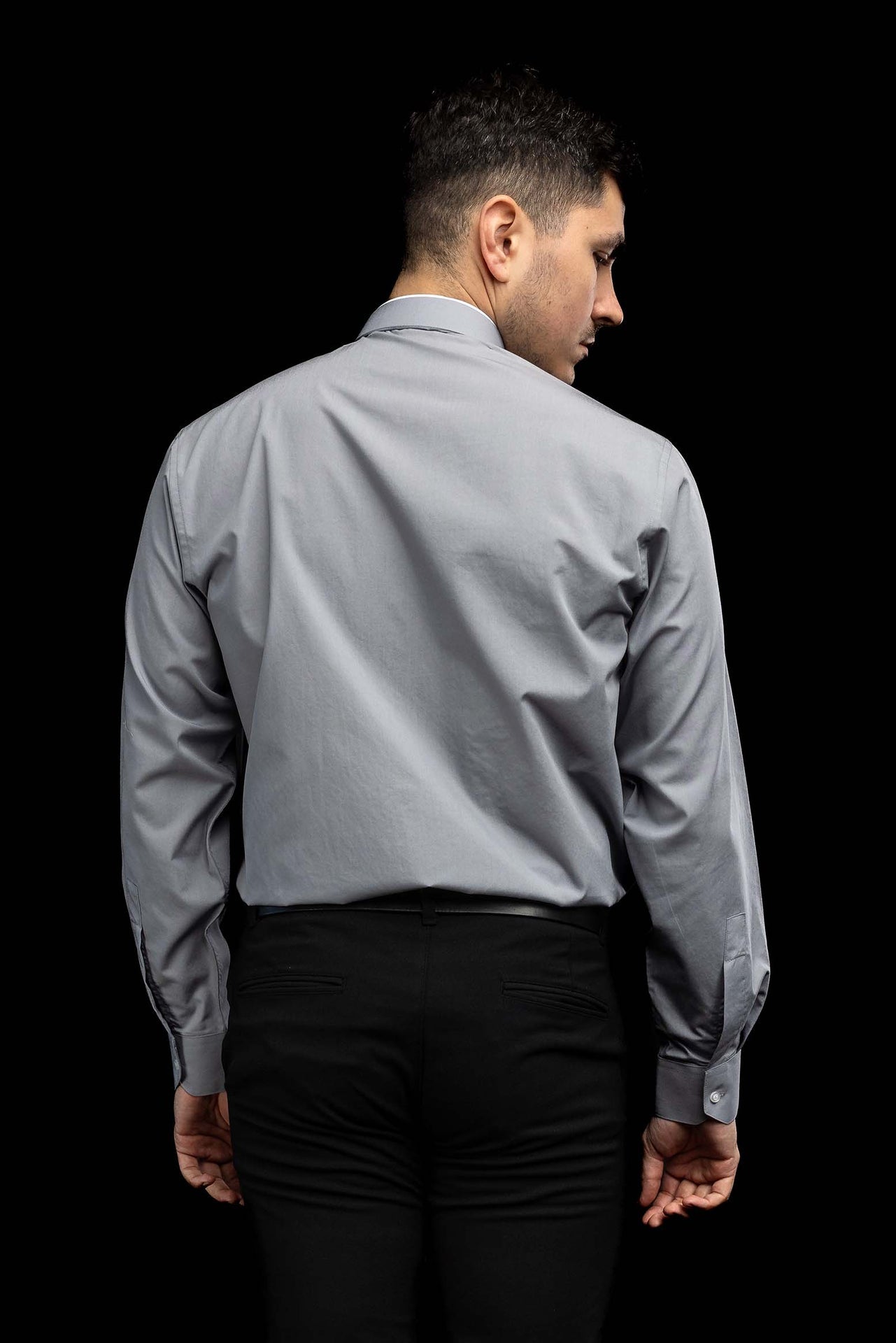 Camisa clerical romana gris claro de manga larga con alzacuello KSZ/003/220/DR/38 - CASULLAS.ES