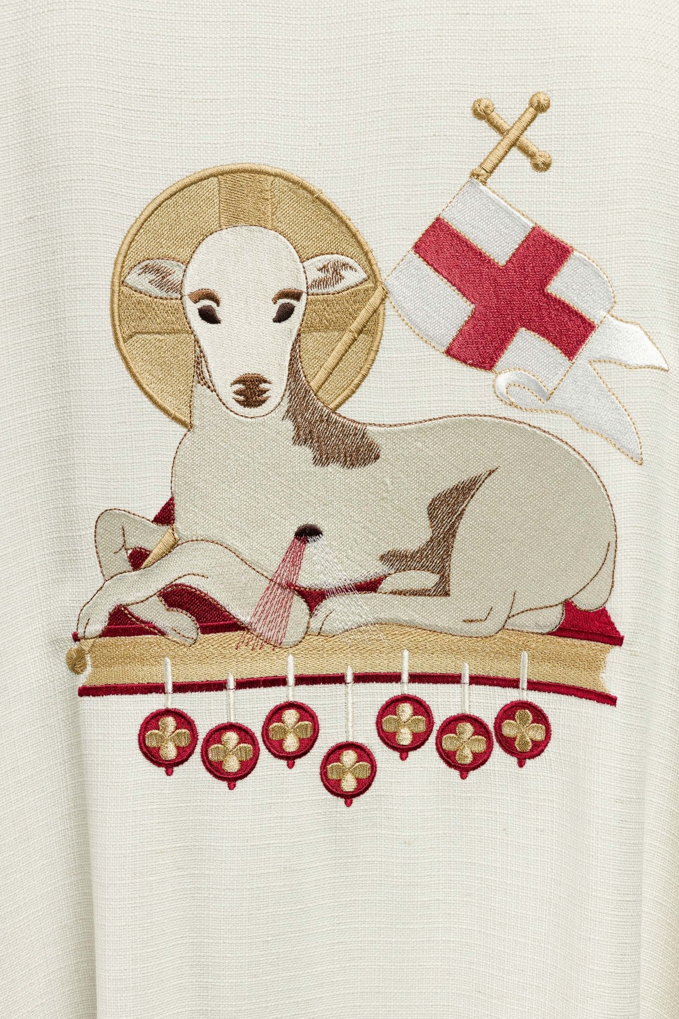 Casulla de Pascua hecha de tela natural con cordero bordado KDT/7049/05/49 ECRU - CASULLAS.ES