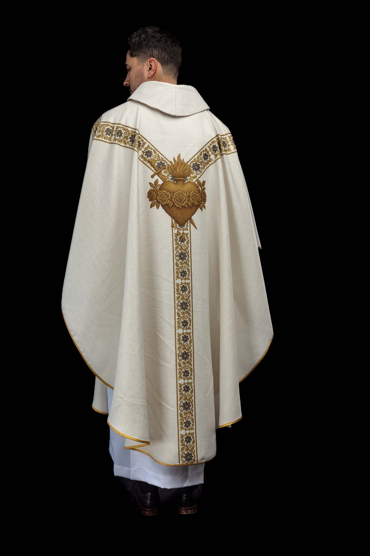 Casulla estampada con la imagen de Nuestra Señora de Fátima KOD/7011/05/40 - CASULLAS.ES