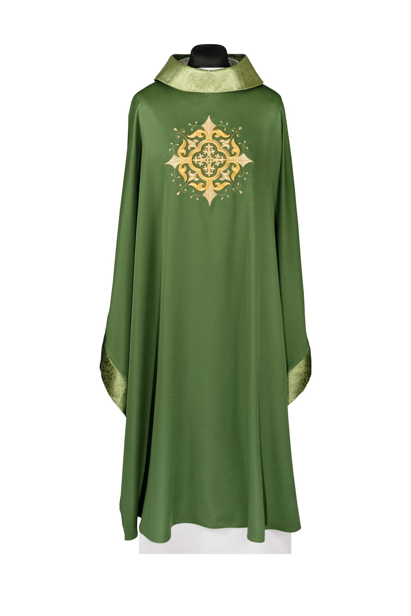 Casulla litúrgica verde con motivo bordado de cruz y acabado elaborado KDT/7021/01/53 - CASULLAS.ES