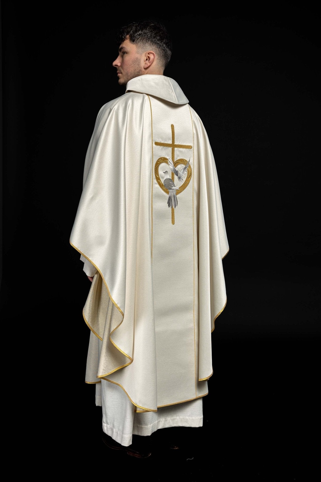 Casulla marfil de boda KOR/219/10/54 ZŁOTY - CASULLAS.ES