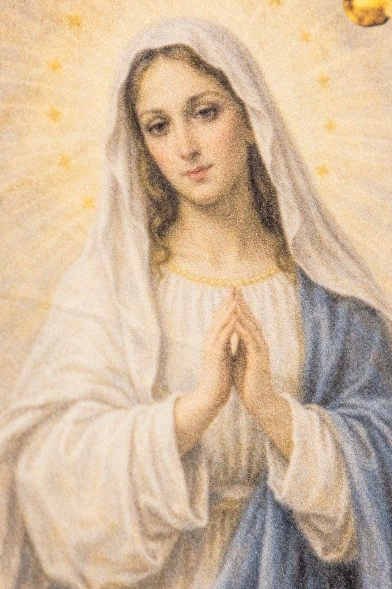 Estandarte litúrgico impreso por ambas caras con la imagen de Nuestra Señora de la Inmaculada Concepción y monograma mariano CHD/004/06/109 80*130 - CASULLAS.ES