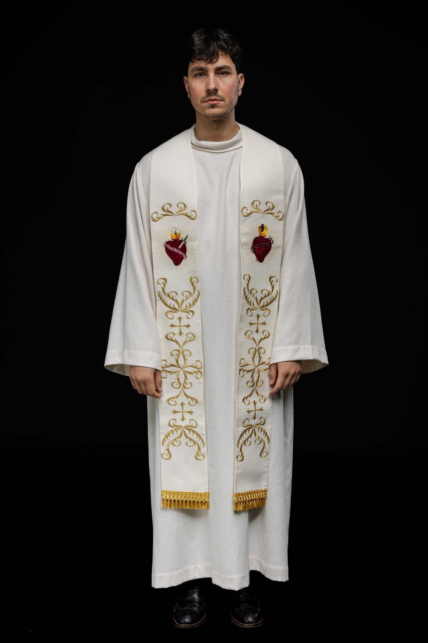 Estola con bordado del corazón de Jesús y María Crudo KST/125/05/52 - CASULLAS.ES