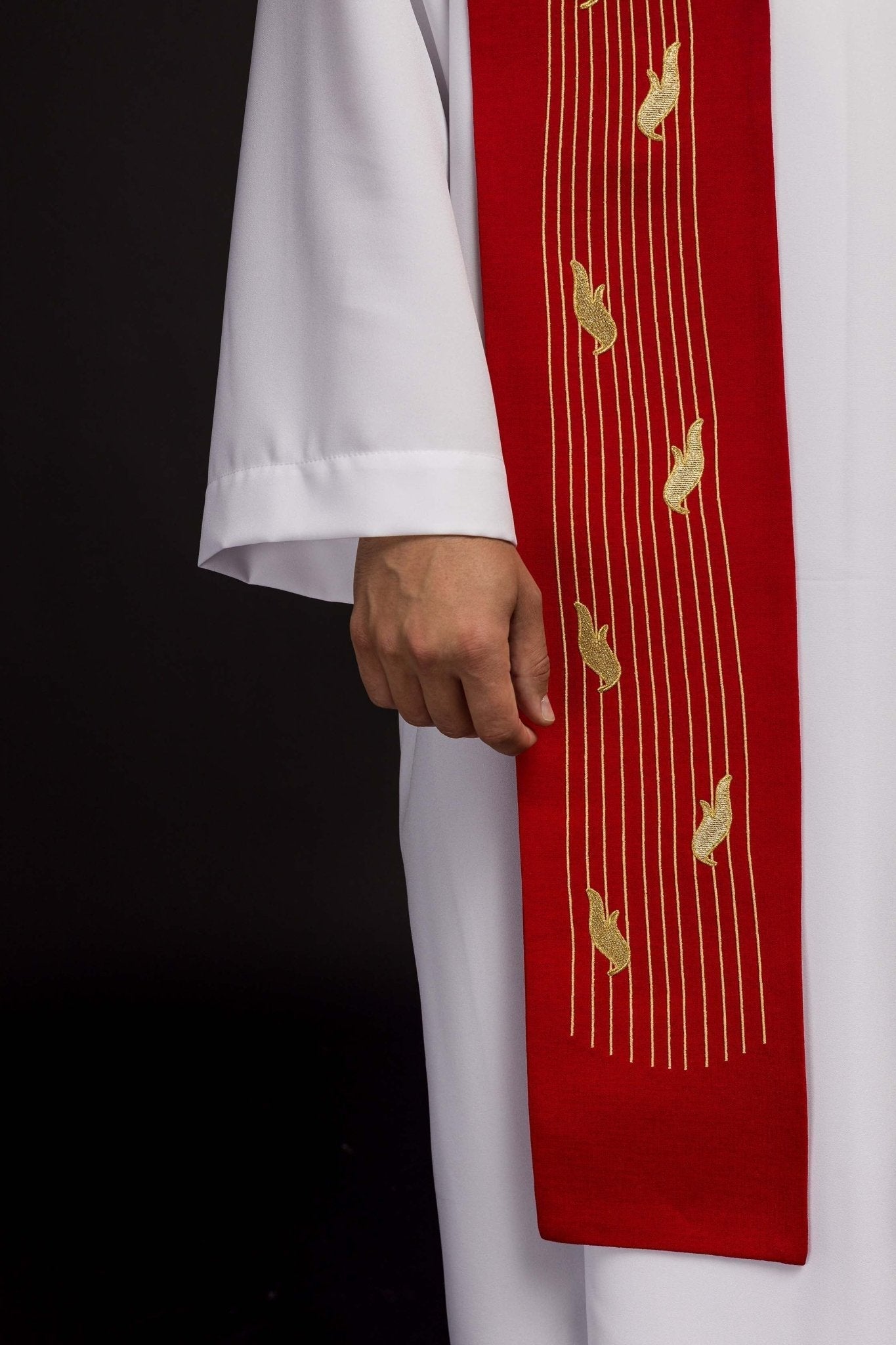 Estola roja con bordado Espíritu Santo KST/218/02/62 CZERWONY - CASULLAS.ES