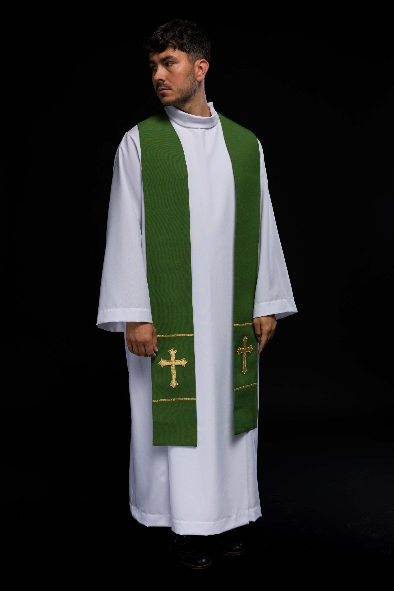 Estola verde con bordado Cruz KST/063/01/01 ZIELONY - CASULLAS.ES