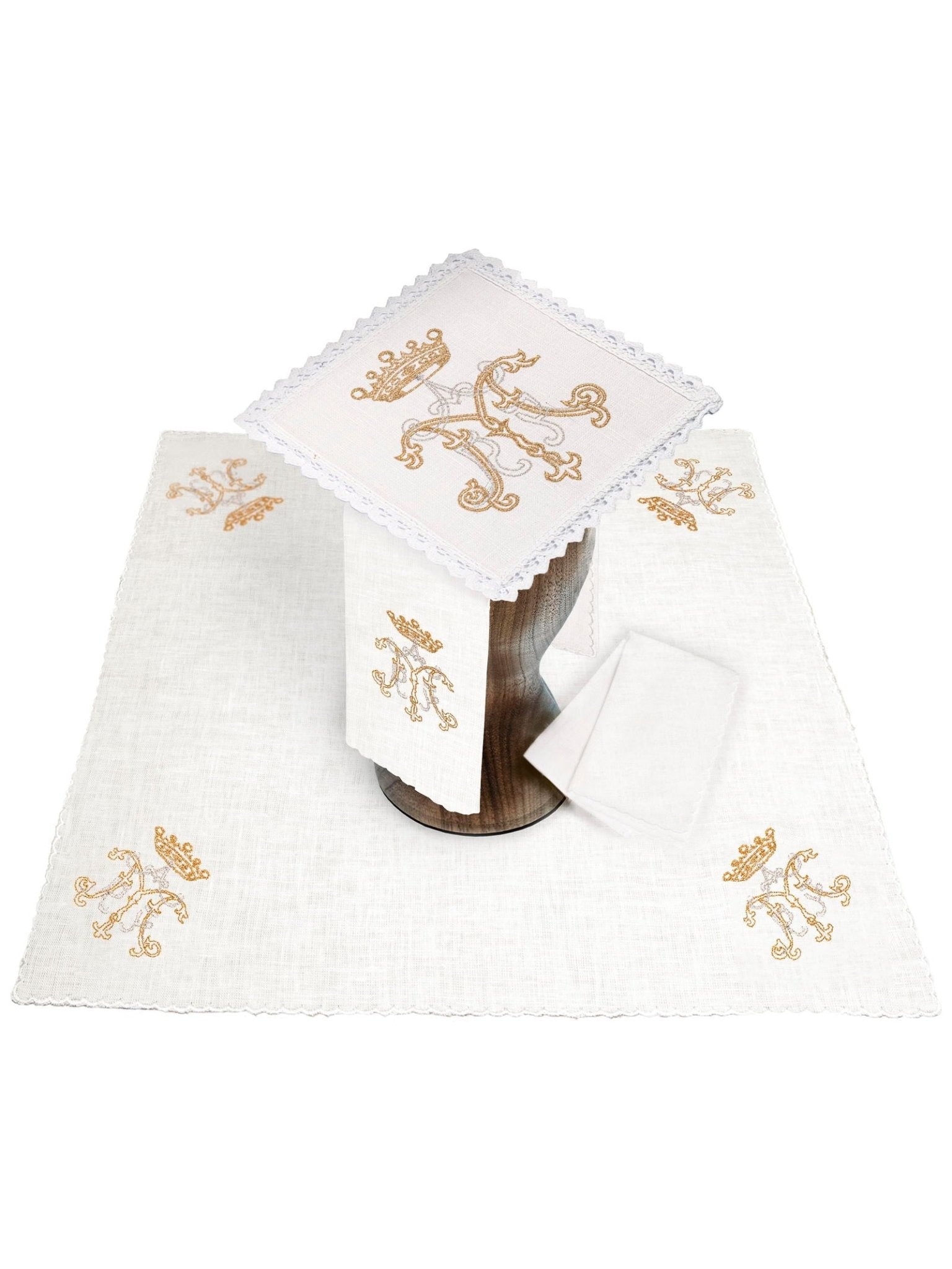Juego de altar lino con bordado dorado Mariano KKL/020 - CASULLAS.ES