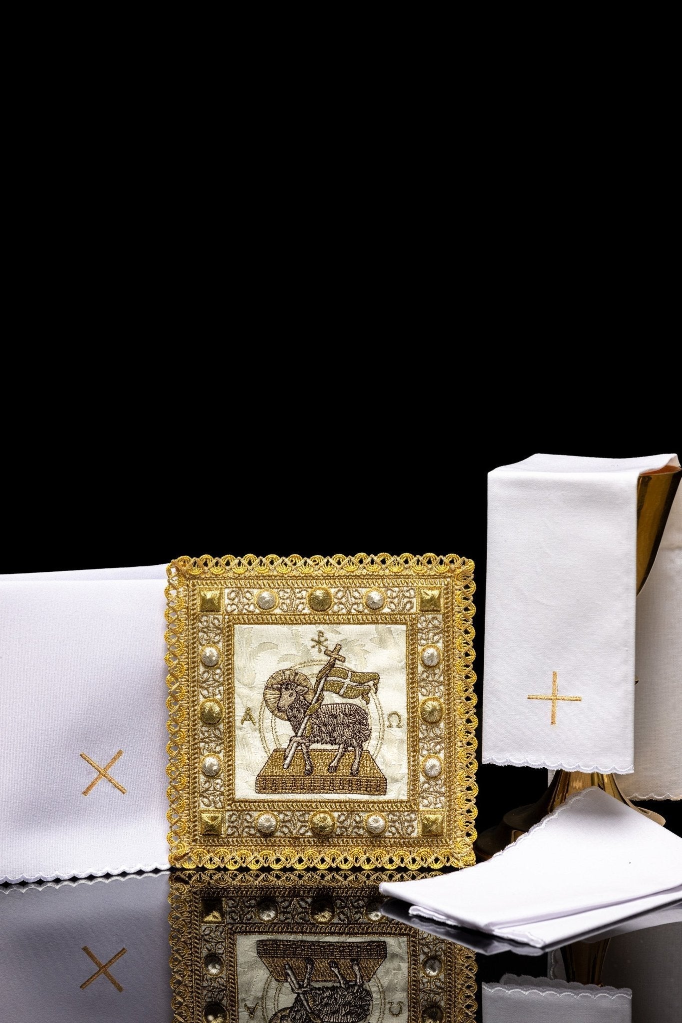 Juego de altar para Pascua con el Cordero S - 5172 - CASULLAS.ES