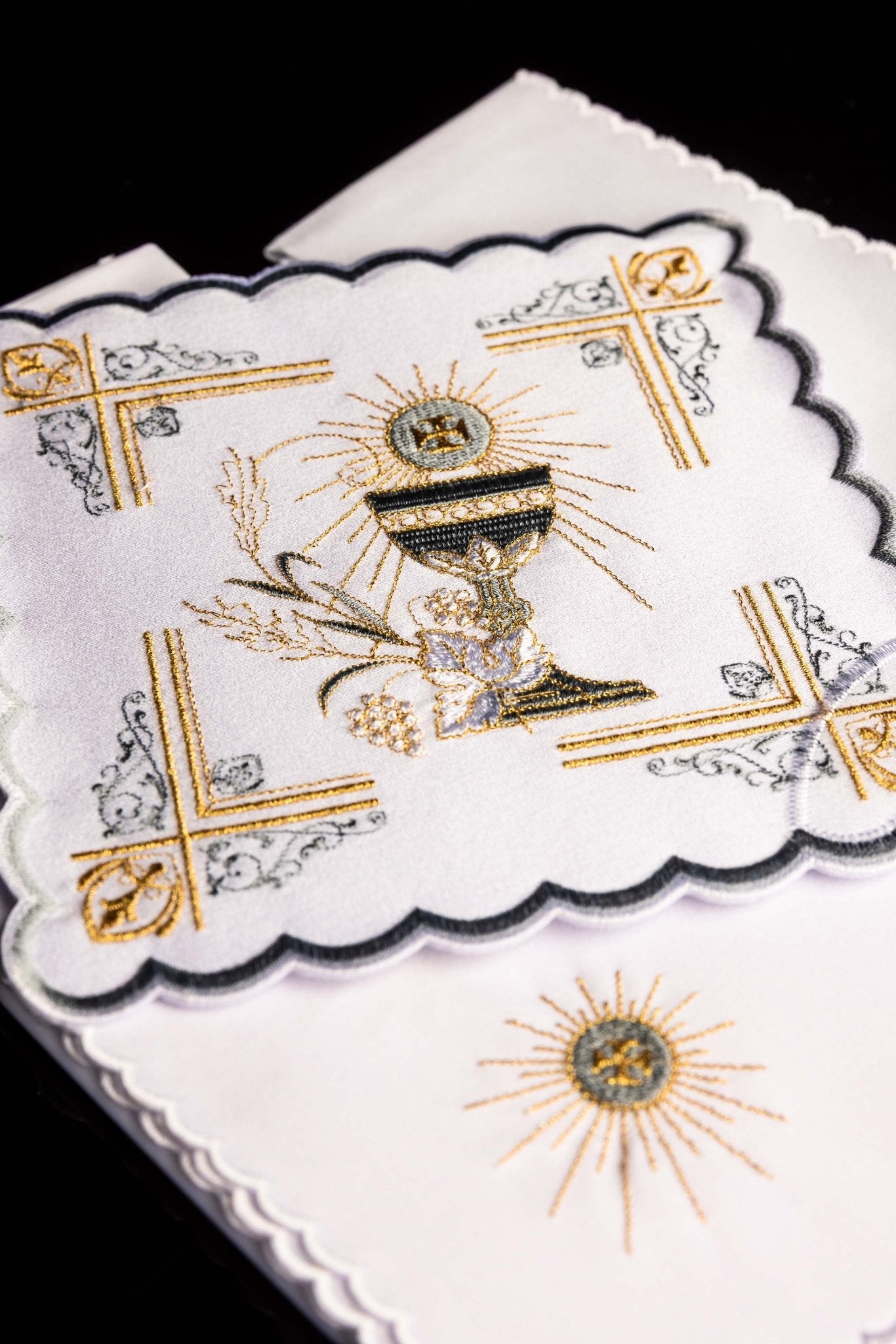 Juego de altar ricamente decorado KK/163 - CASULLAS.ES