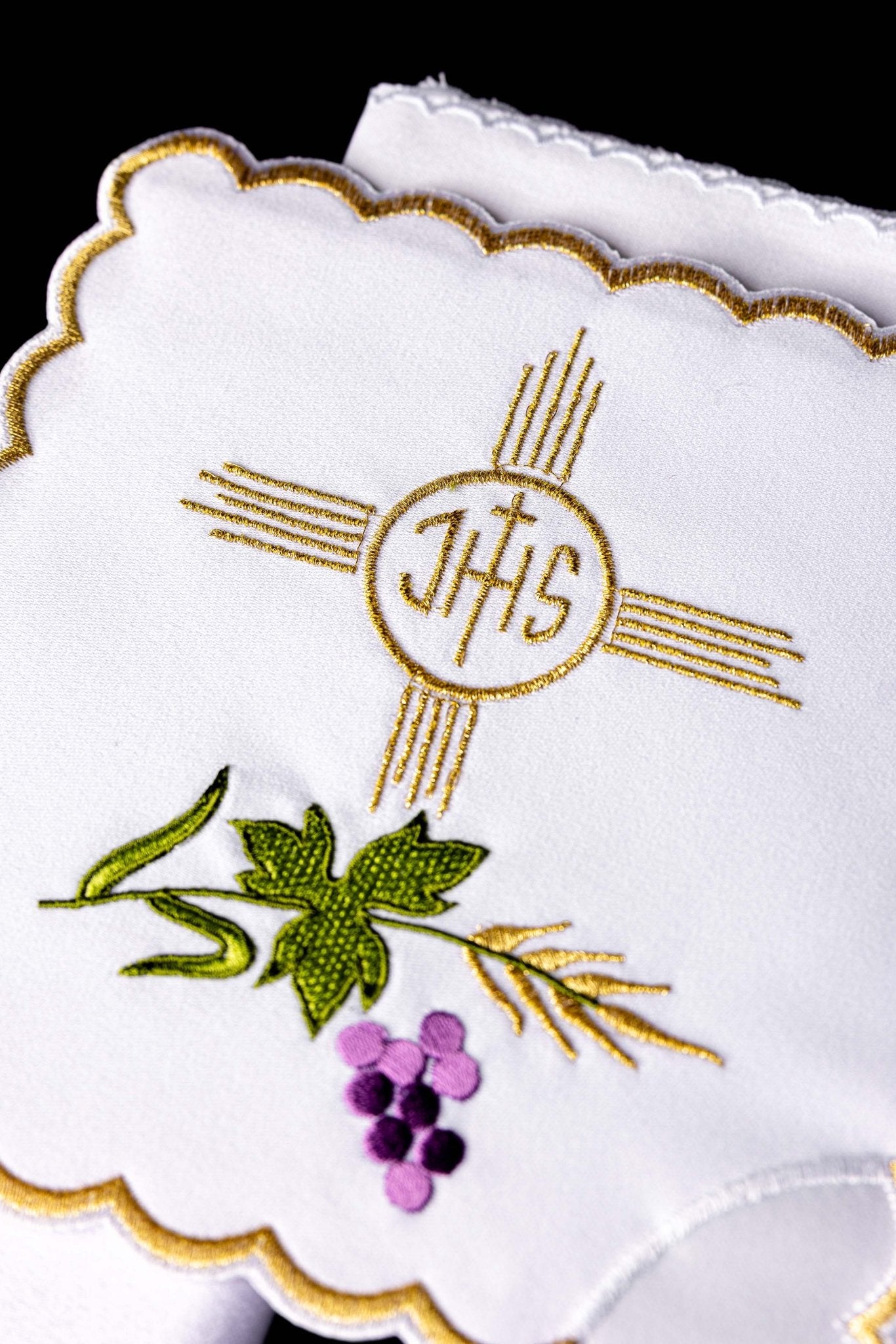 Servicio de altar bordado Cruz e IHS KK/012 - CASULLAS.ES