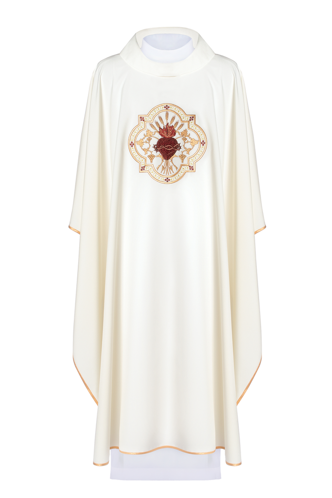 Casulla marfil con bordado Corazón de Jesús y Cáliz - CASULLAS.ES