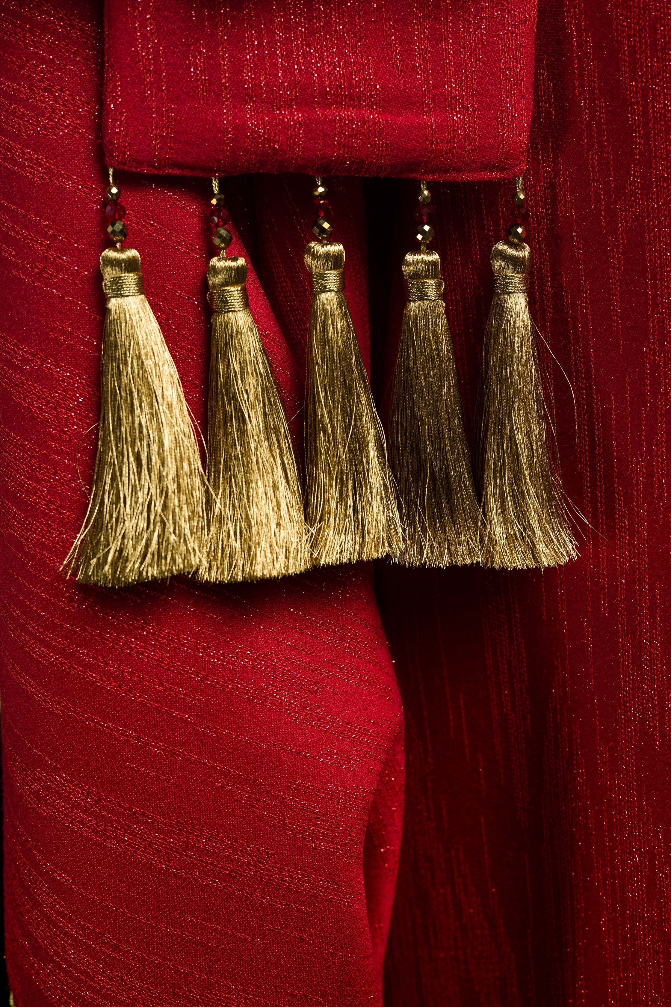 Casulla hecha a mano con piedras naturales Handmade 7015 color rojo