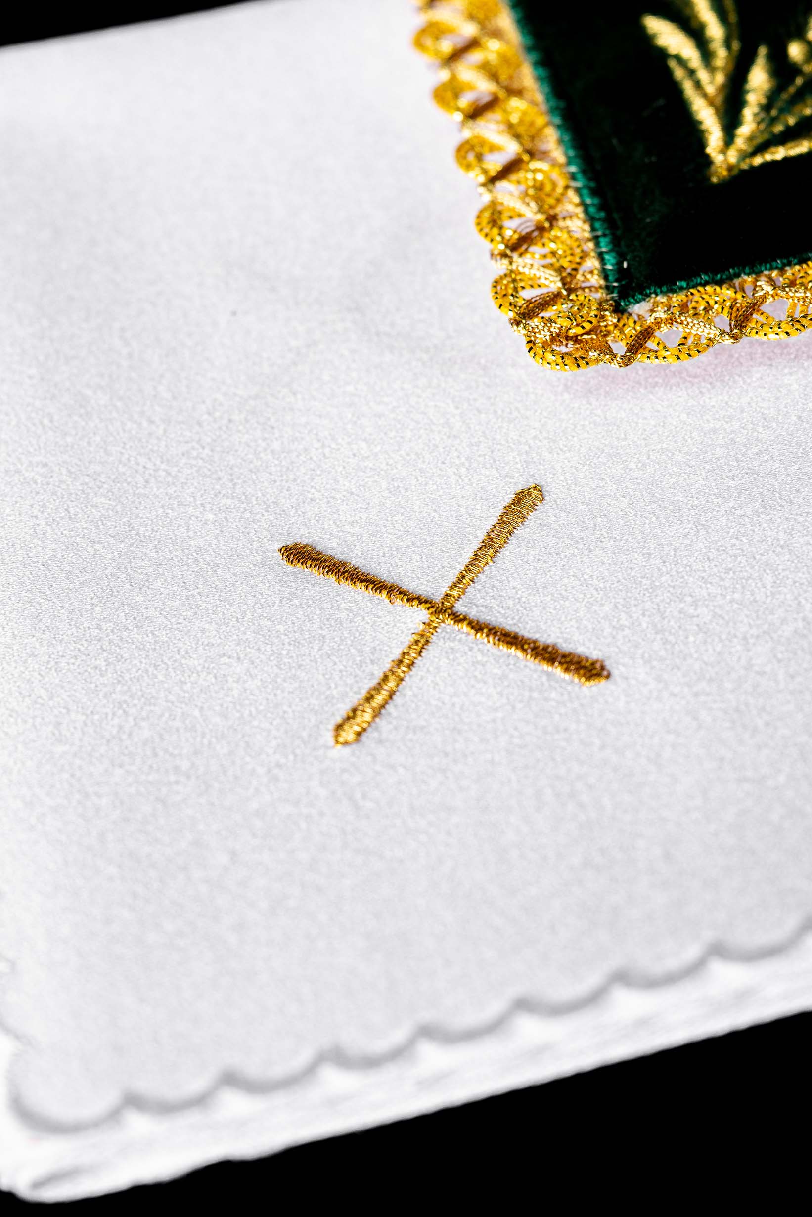 Juego de altar terciopelo bordado verde