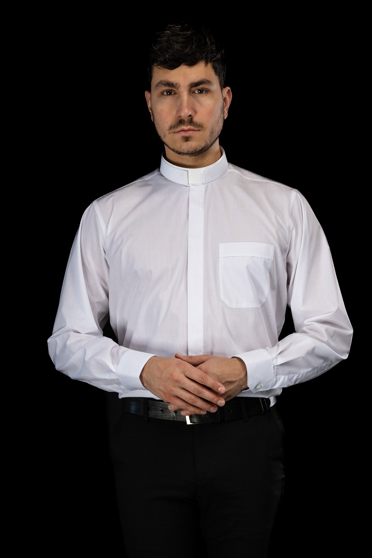 Camisa clerical romana blanca de manga larga con alzacuello KSZ/003/211/DR/38 - CASULLAS.ES