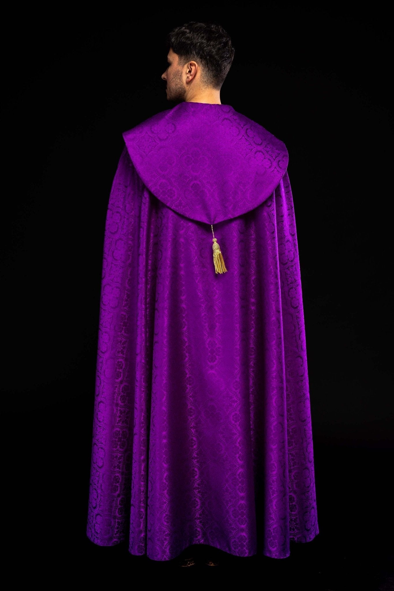 Capa litúrgica jacquard violeta KKP/161/03/11 145cm - CASULLAS.ES