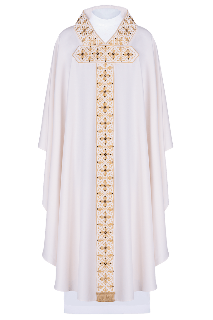 Casulla marfil con galón ricamente bordado y decorado con 500 piedras LE/7004/05 - CASULLAS.ES
