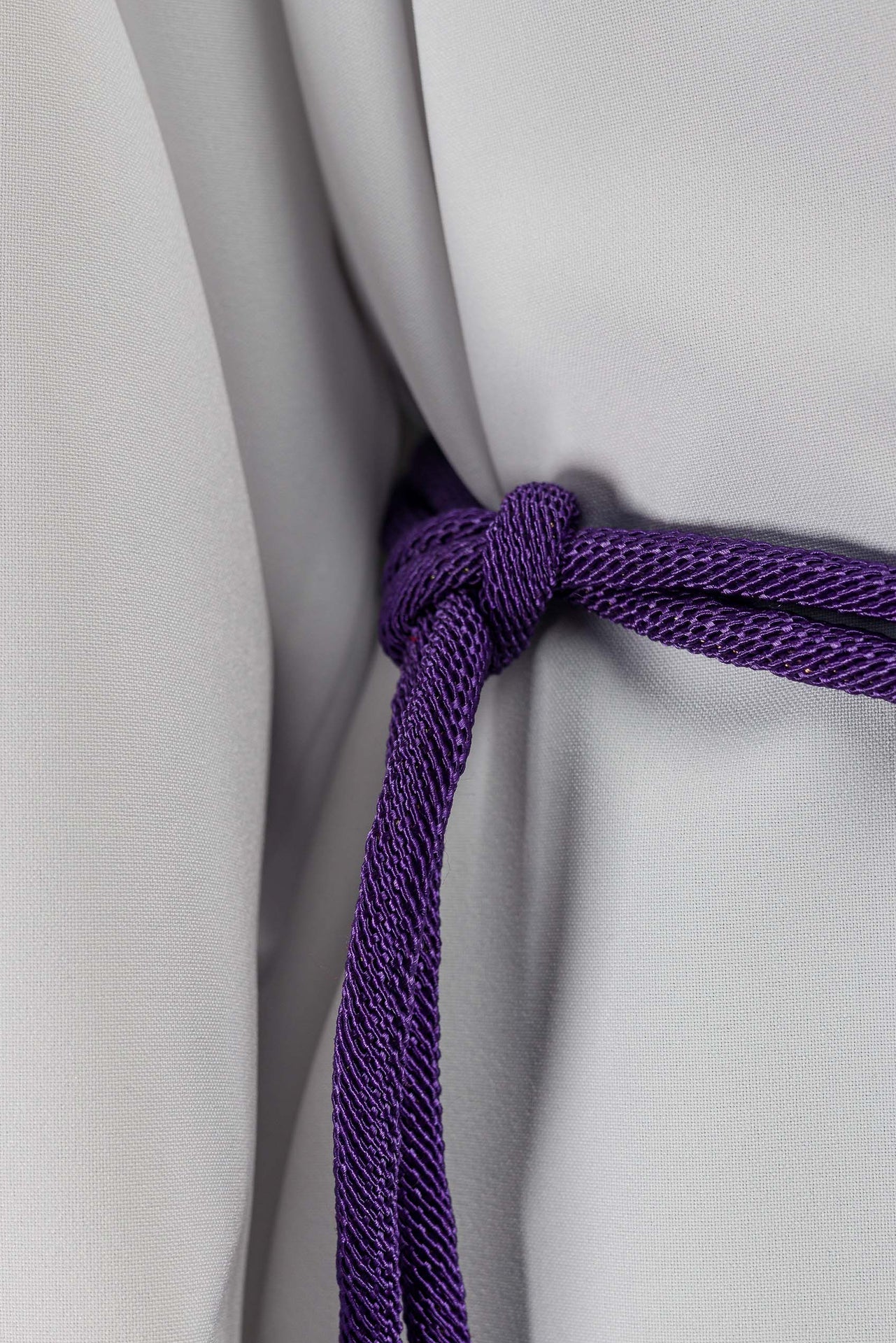 Cíngulo litúrgico morado premium CIN/809 - CASULLAS.ES