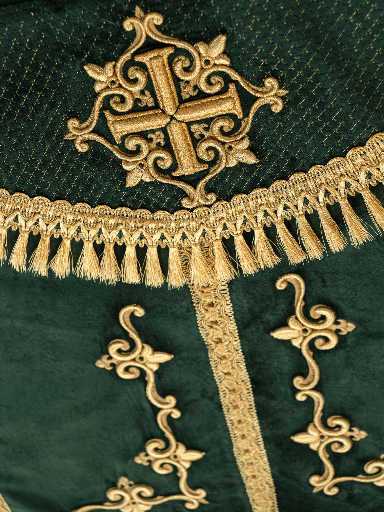 Conopeo cubierta de terciopelo verde para el tabernáculo LE/9629/01 ZIELONY - CASULLAS.ES