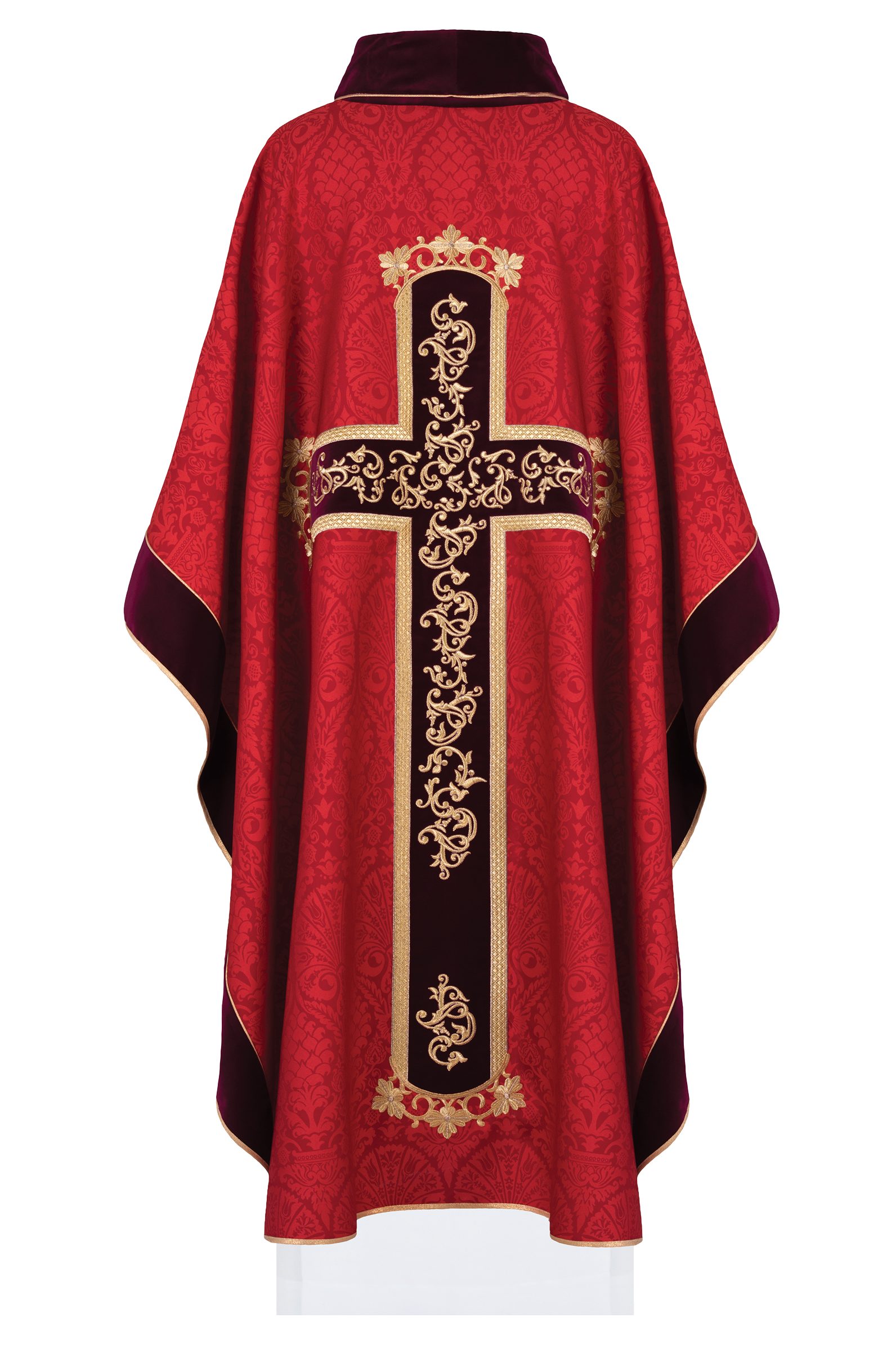 Casulla roja con bordado Jesucristo, la tela decorativa