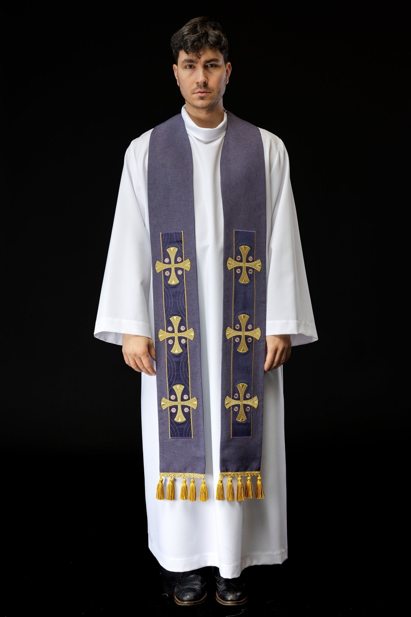 Estola bordada con cruces moradas S - 2068 - 03 - 70 - CASULLAS.ES