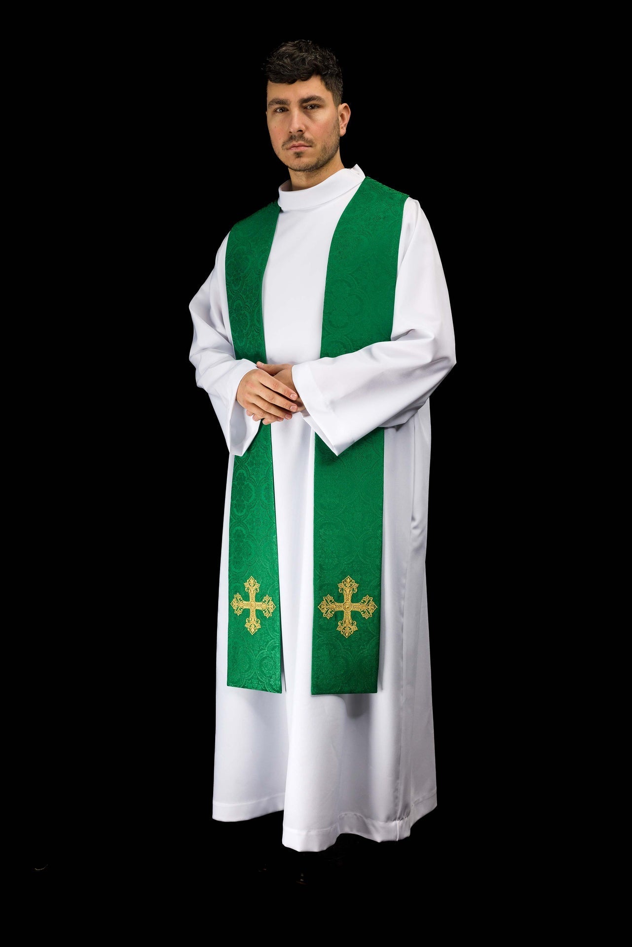 Estola bordada con motivo de cruz tejido jacquard verde KST/967/01/11 - CASULLAS.ES