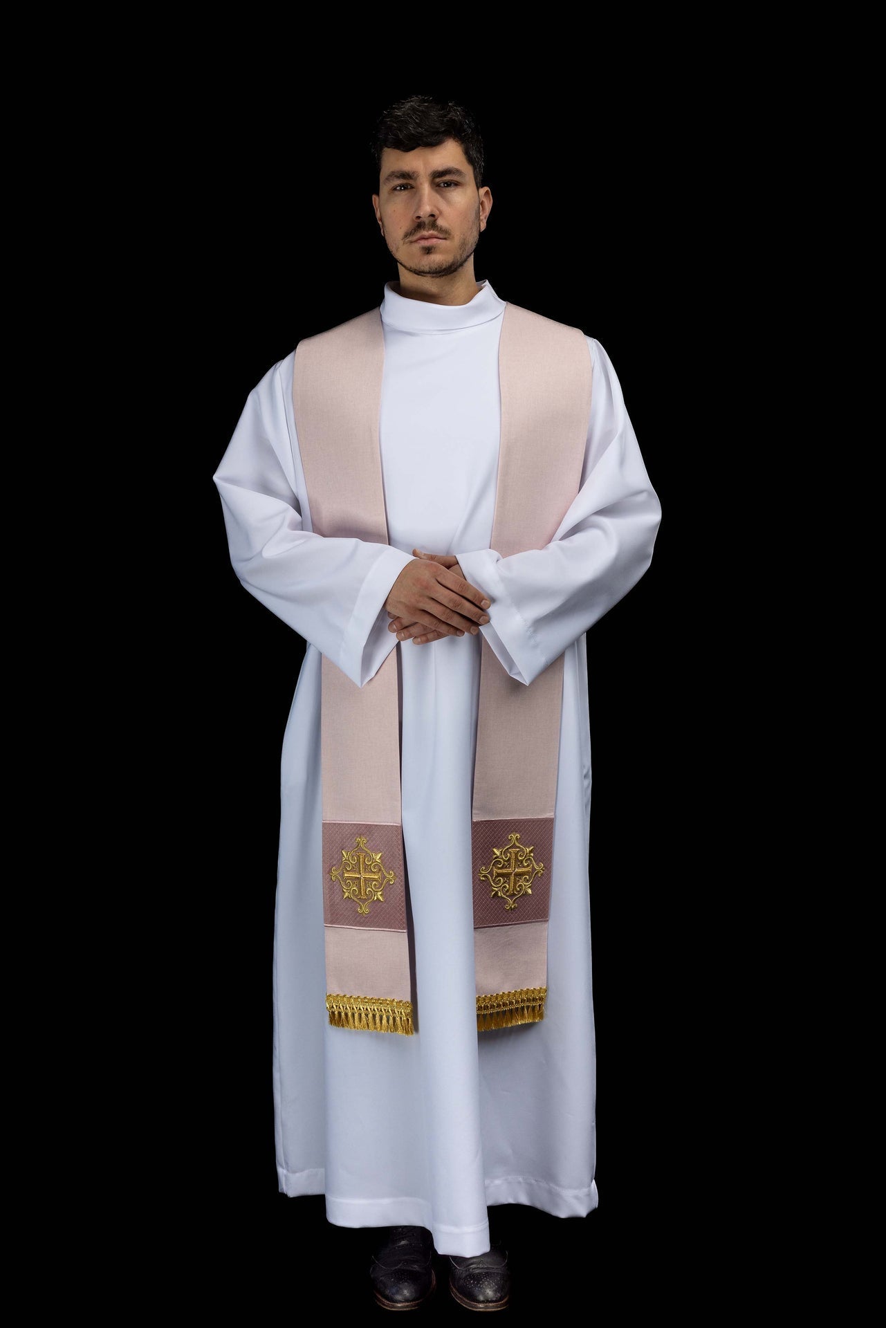 Estola bordada con símbolo de cruz de terciopelo rosa LE/2029/08 - CASULLAS.ES