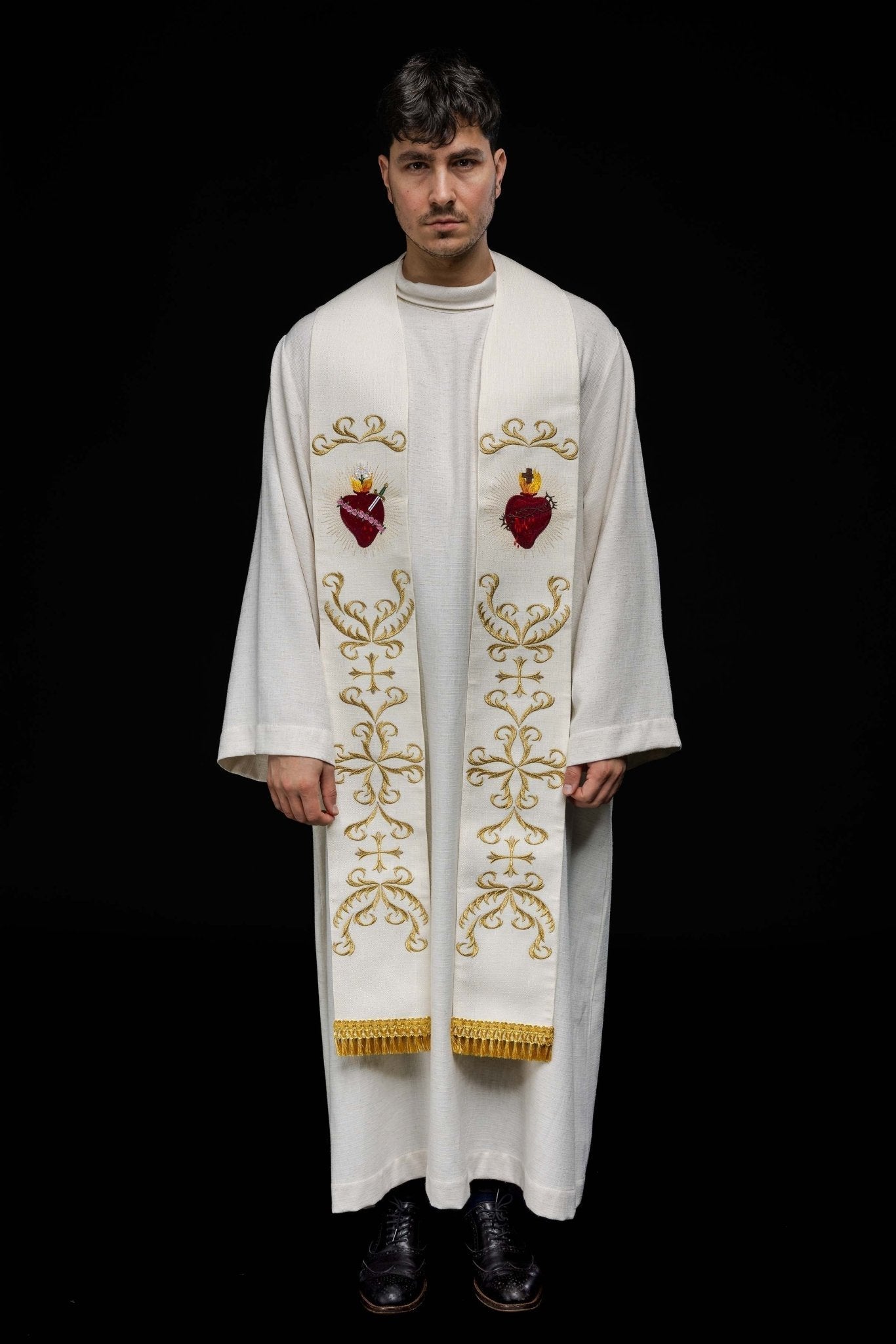 Estola con bordado del corazón de Jesús y María Crudo KST/125/05/52 - CASULLAS.ES