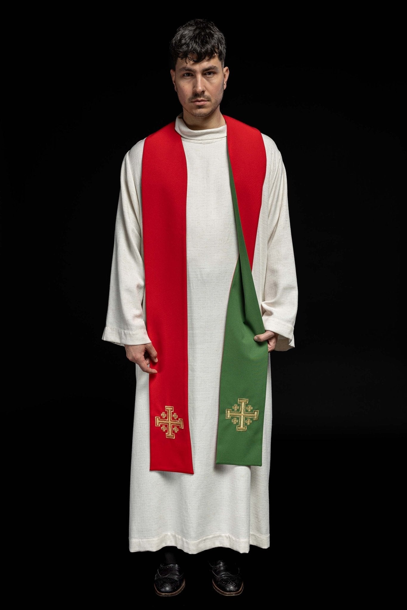 Estola reversible verde - roja bordado Cruz de Jerusalén KST/046/01 - 02/01 - CASULLAS.ES