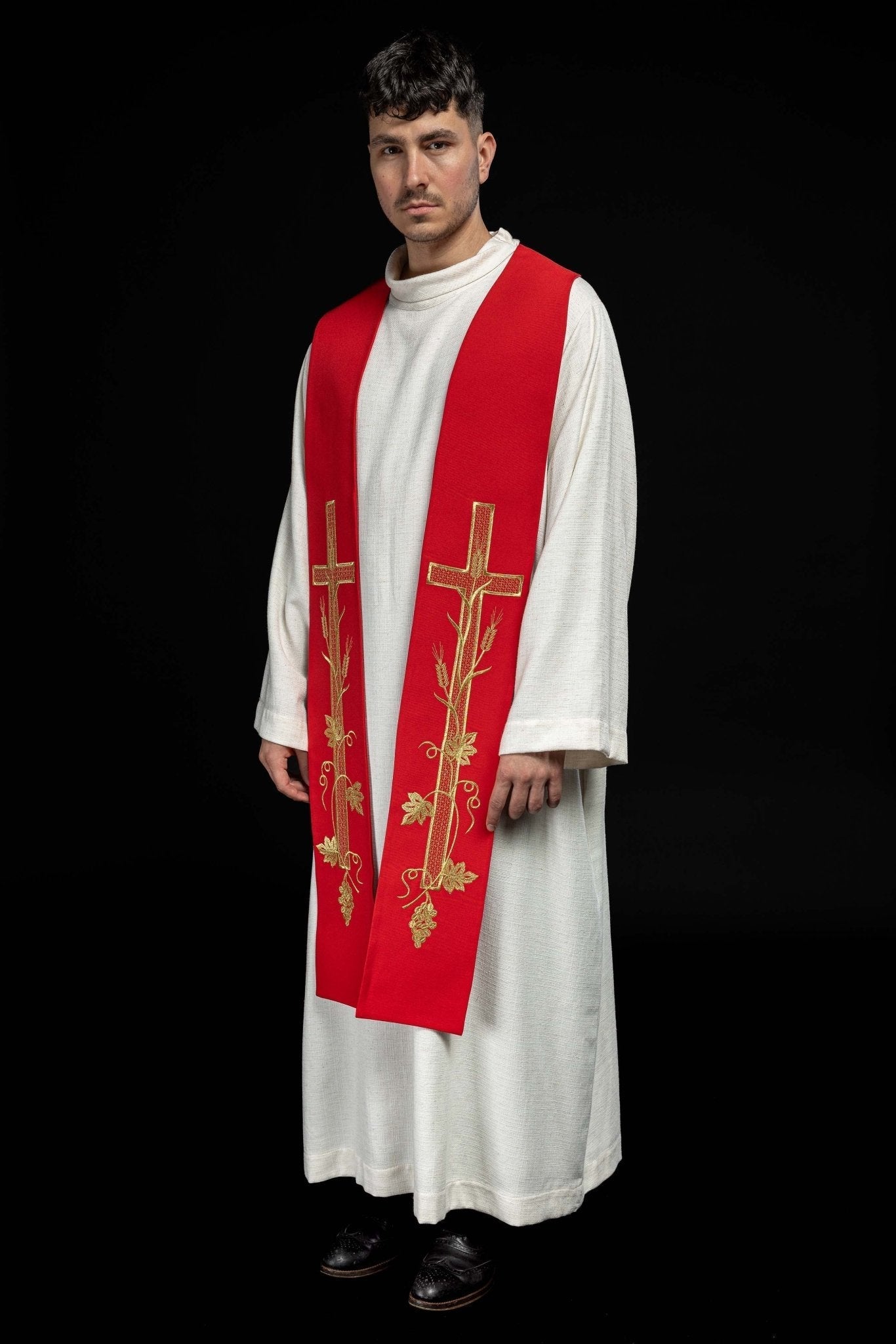 Estola roja con bordado Cruz KST/072/02/01 CZERWONY - CASULLAS.ES