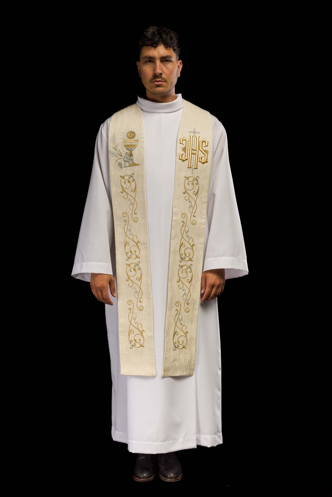 Estola sacerdotal con bordado de IHS y cáliz eucarístico ecru KST/508/05/42 ECRU - CASULLAS.ES
