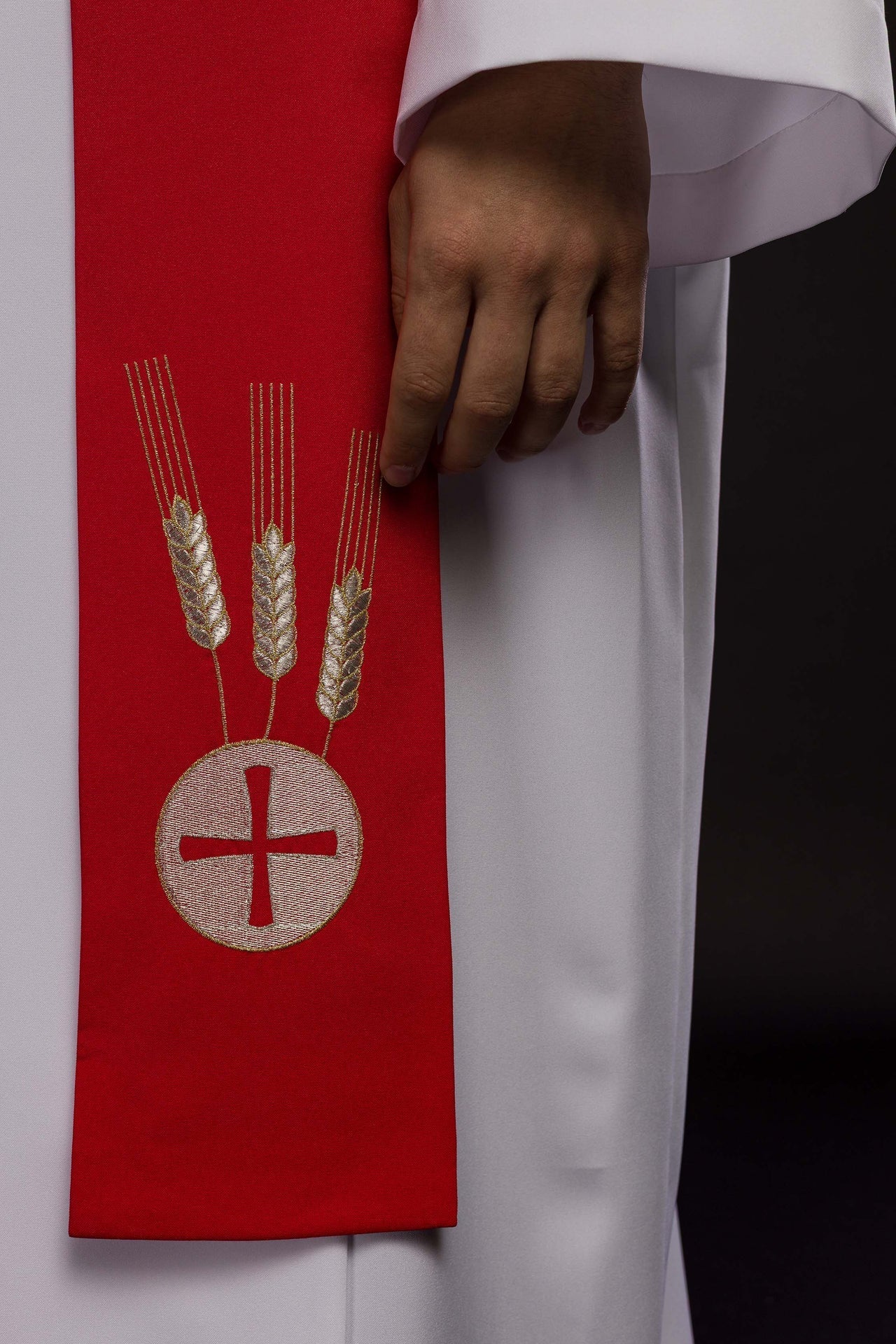 Estola sacerdotal roja bordada con cáliz espigas y uvas KST/009/02/01 CZERWONY - CASULLAS.ES