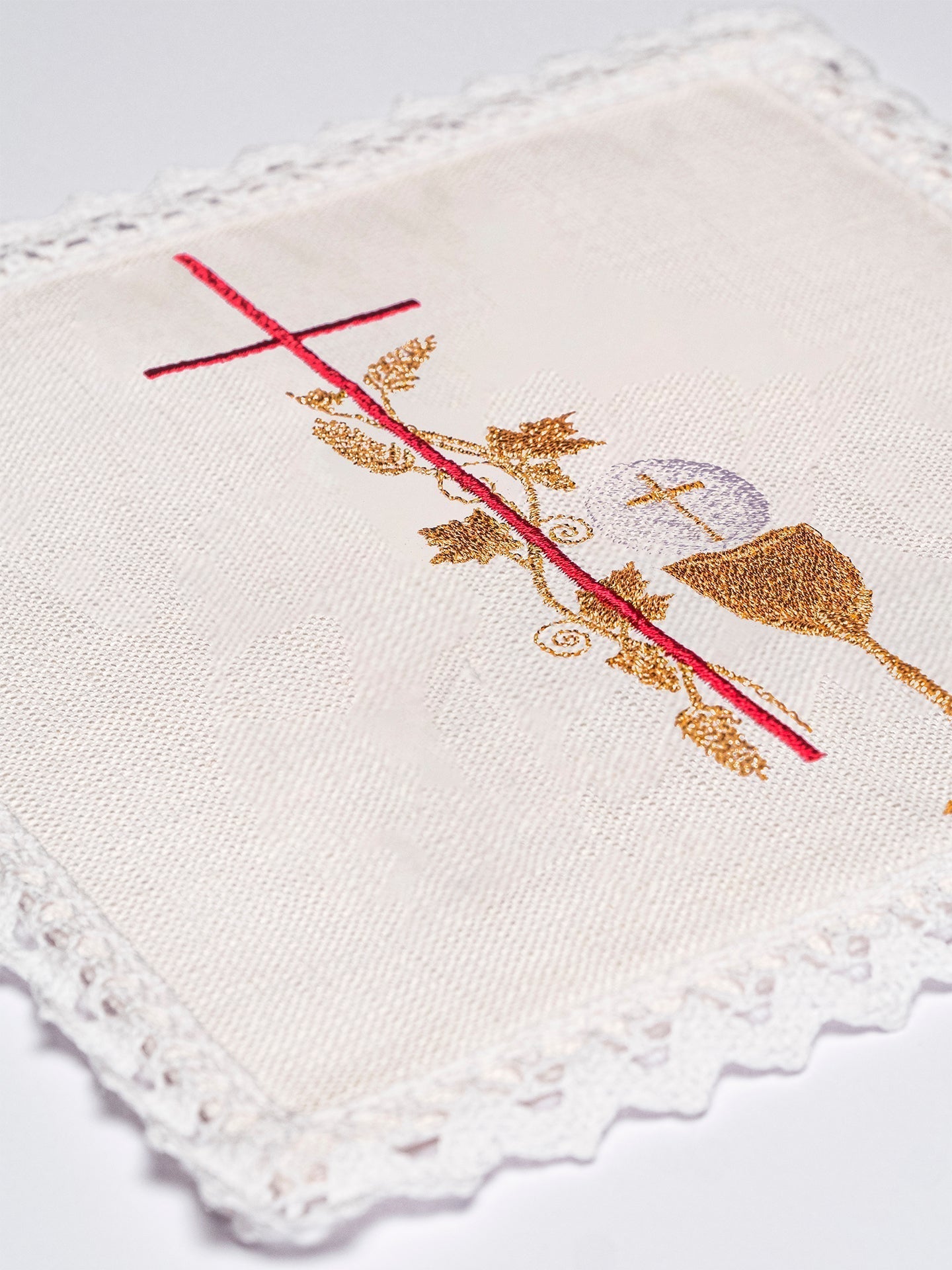 Juego de altar lino bordado cruz y cáliz KKL/176 - CASULLAS.ES