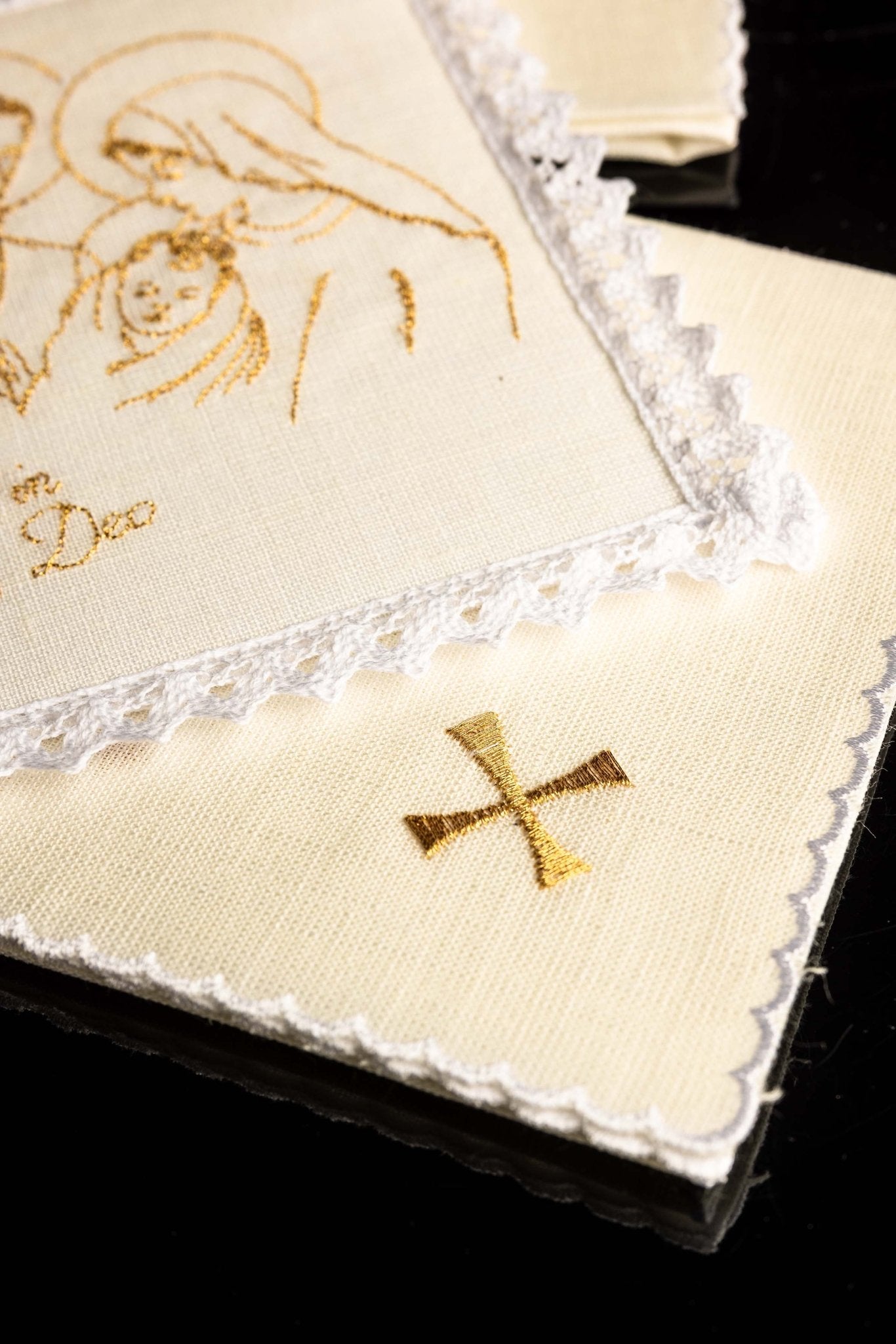 Juego de altar lino bordado para Navidad KKL/118 - CASULLAS.ES