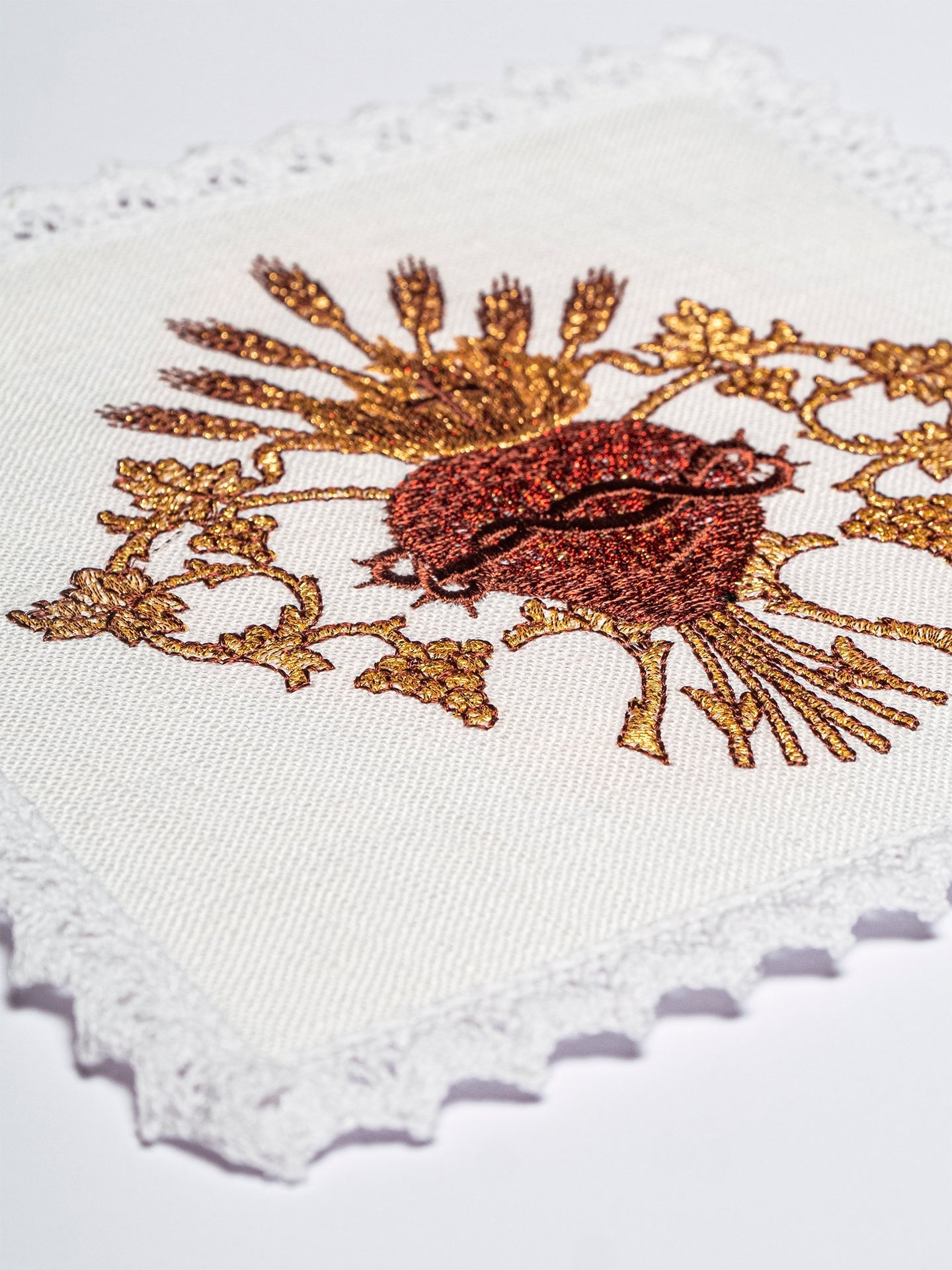 Juego de altar lino con bordado Cáliz KKL/167 - CASULLAS.ES