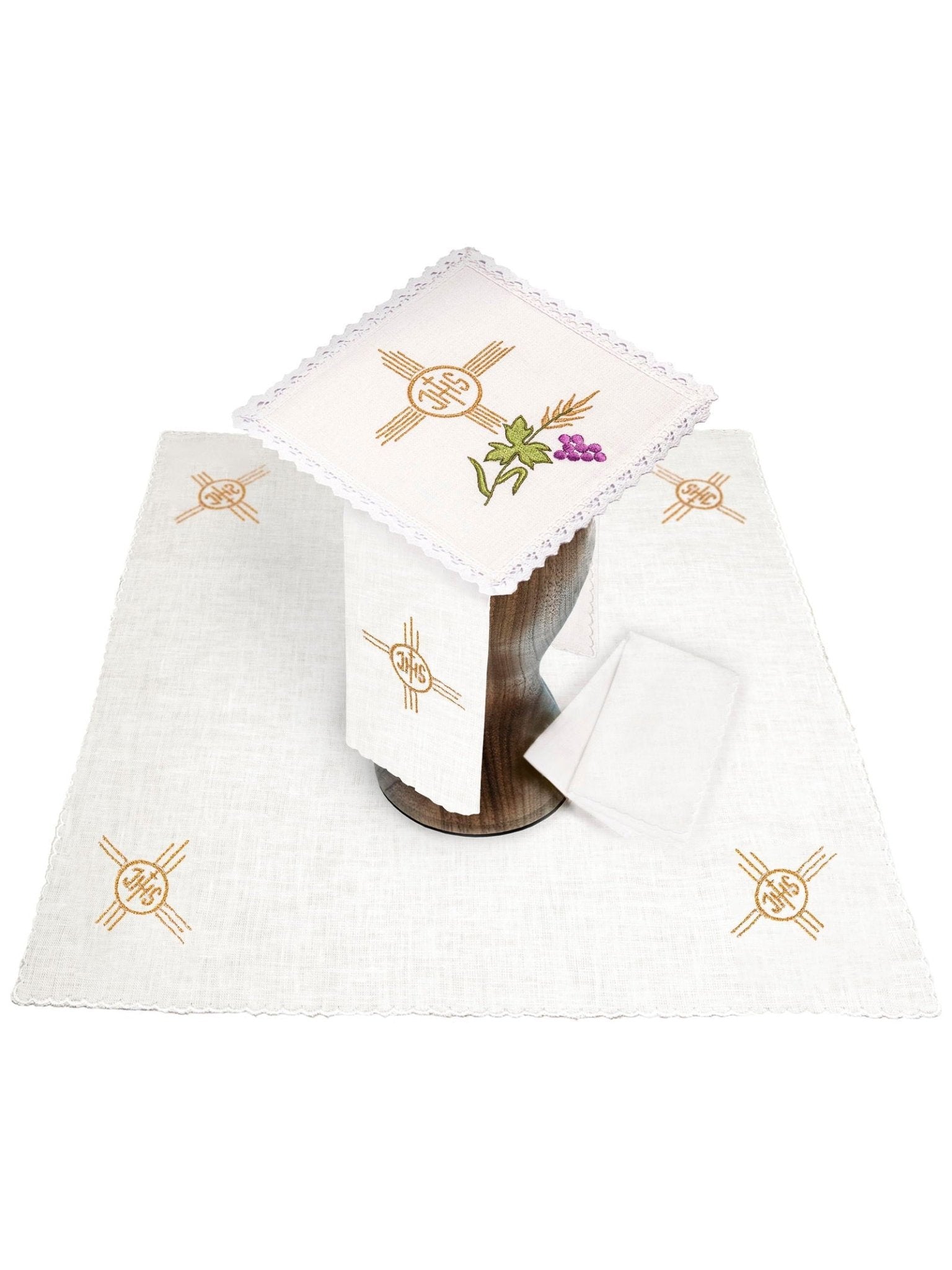 Juego de altar lino con bordado Cruz e IHS KKL/012 - CASULLAS.ES