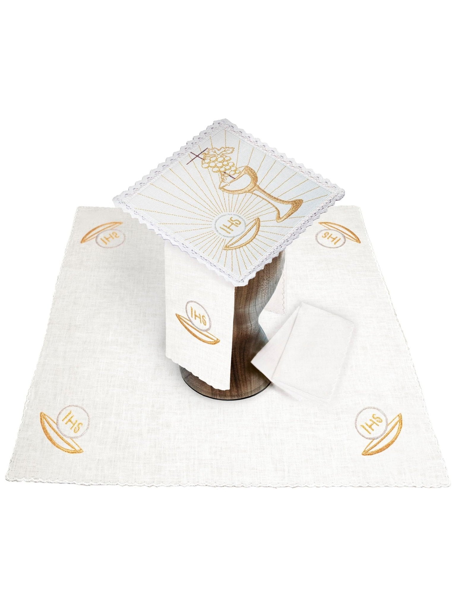 Juego de altar lino con sencillo bordado dorado Cáliz KKL/089 - CASULLAS.ES