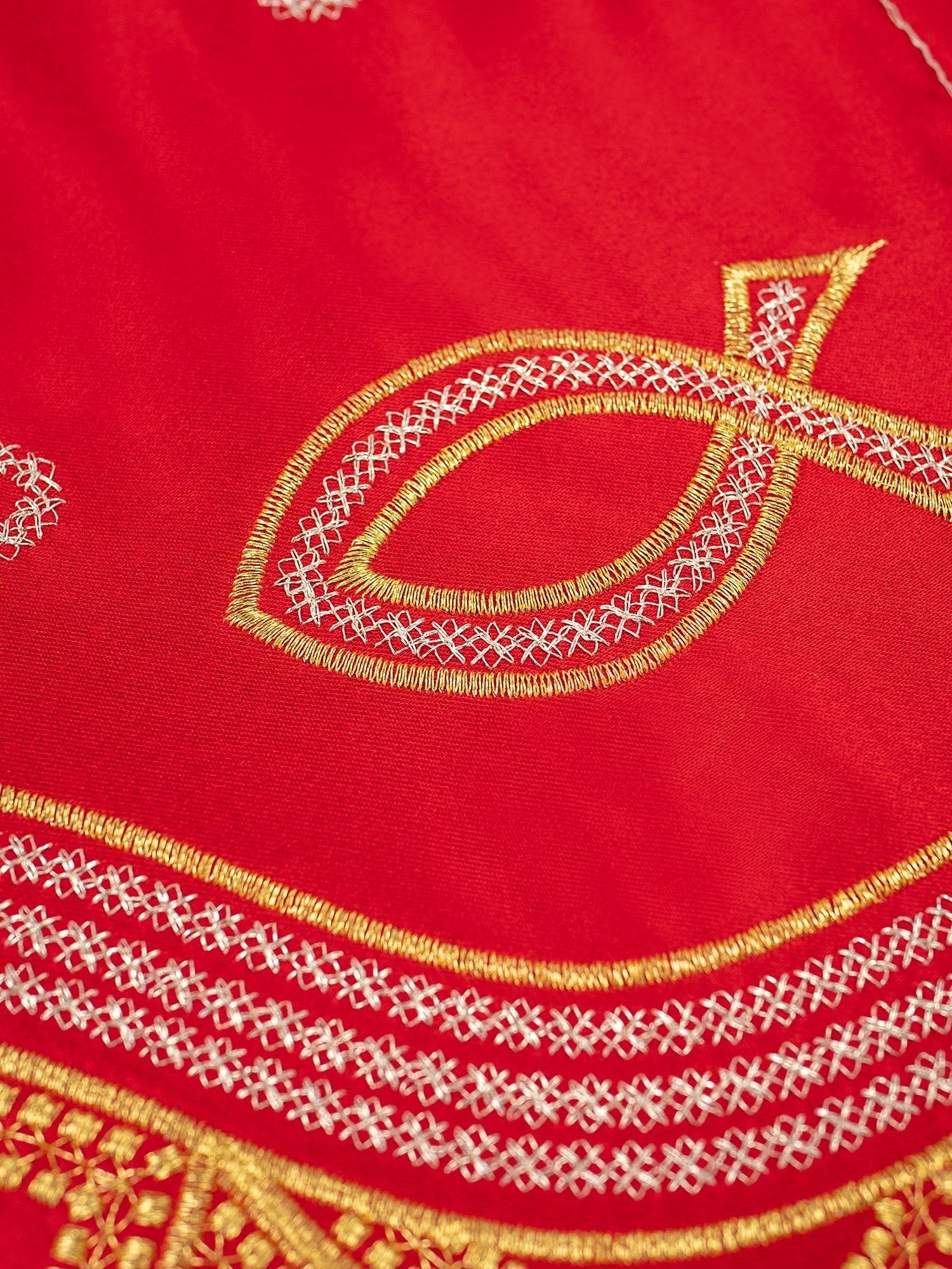 Puntilla de altar con bordado PAX - rojo KOM/036/02 20cm 3,5m - CASULLAS.ES