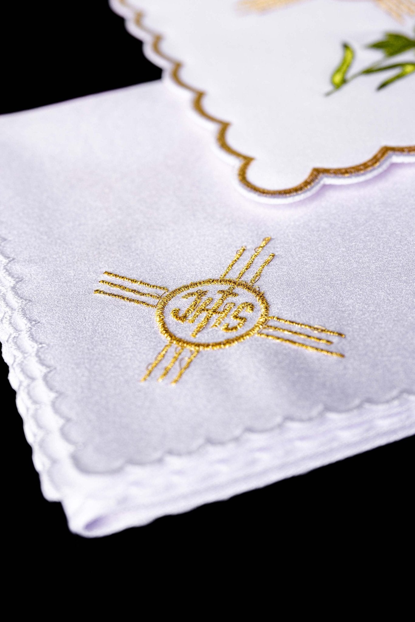 Servicio de altar bordado Cruz e IHS KK/012 - CASULLAS.ES
