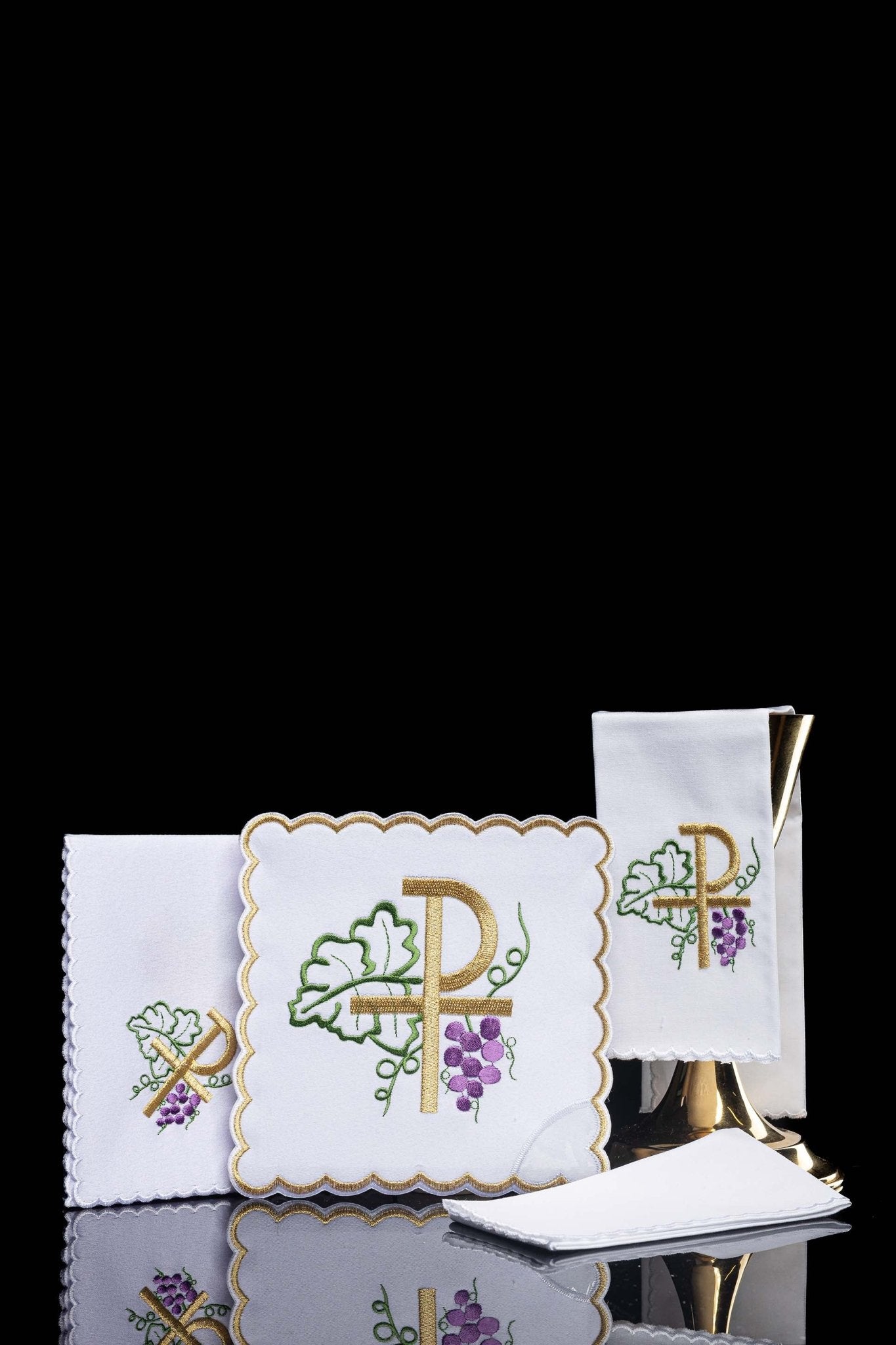 Servicio de altar con bordado PAX y Uvas KK/002 - CASULLAS.ES